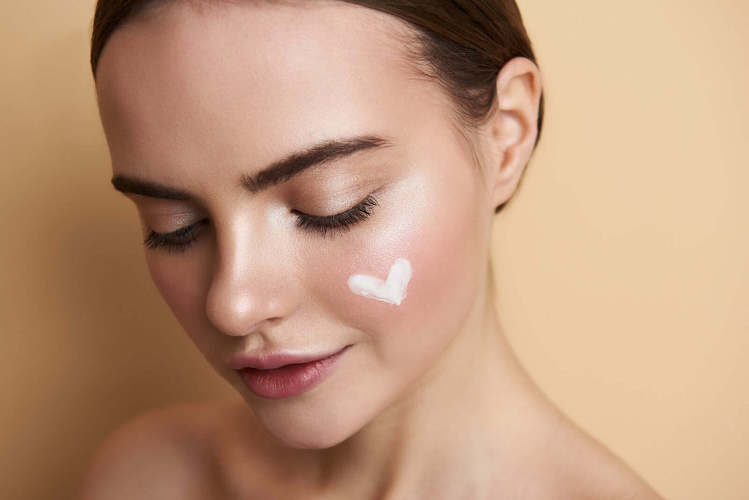 VITAMINA B3, NIACINAMIDE, PER UNA PELLE PERFETTA